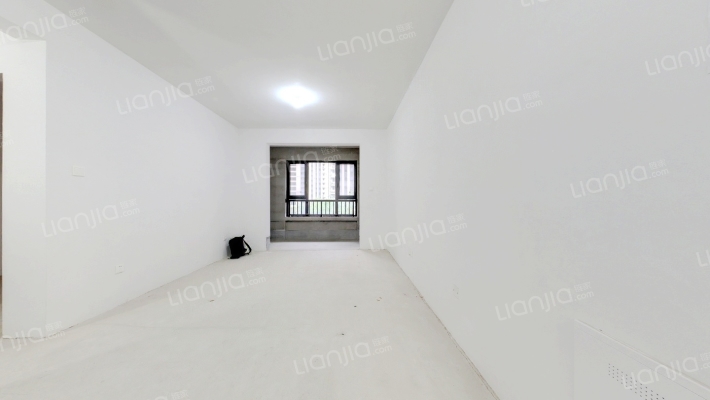 绿地·蔚蓝城二手房实景图