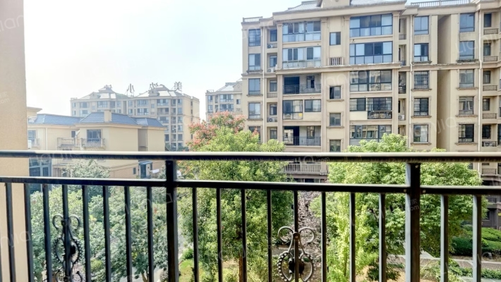 美浓小镇二手房实景图