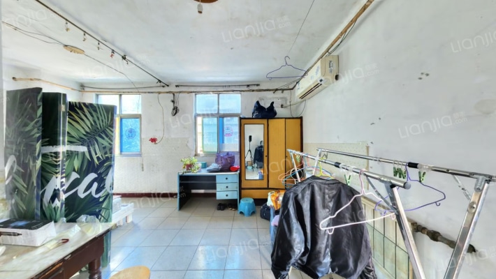 尚俭路540号二手房实景图