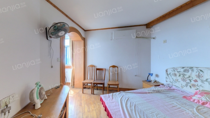 鸿邺大厦二手房实景图