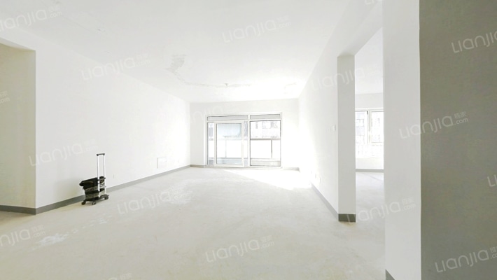 新世界卓铸二手房实景图