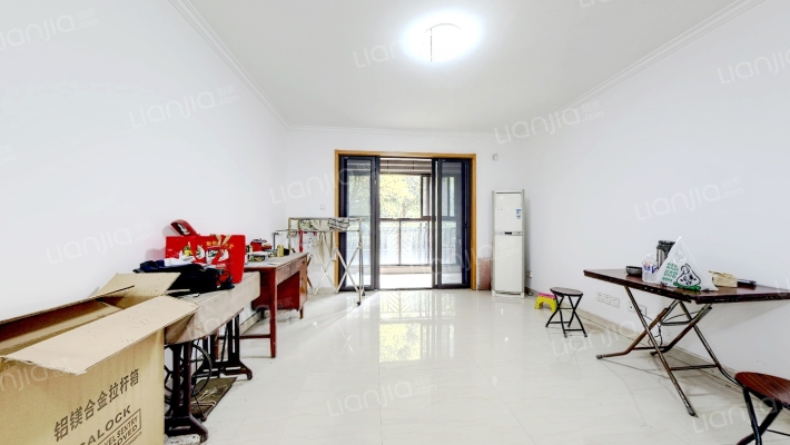 高速滨湖时代广场二手房实景图