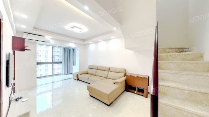 新景龙郡二手房实景图