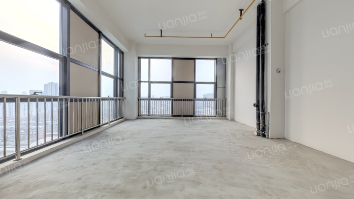 中信泰富滨江金融城阅江荟二手房实景图