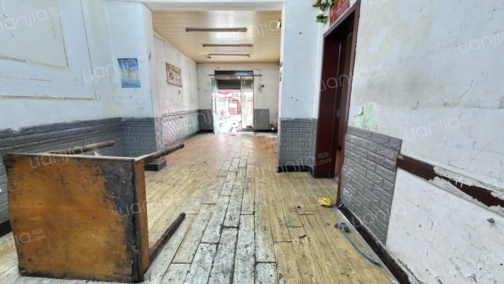 马向路34号二手房实景图