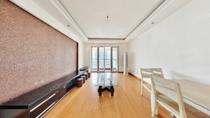 优品尚东二手房实景图