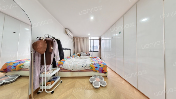 天府名苑二手房实景图