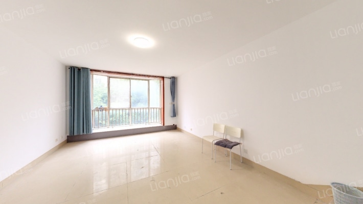 四季美景二手房实景图