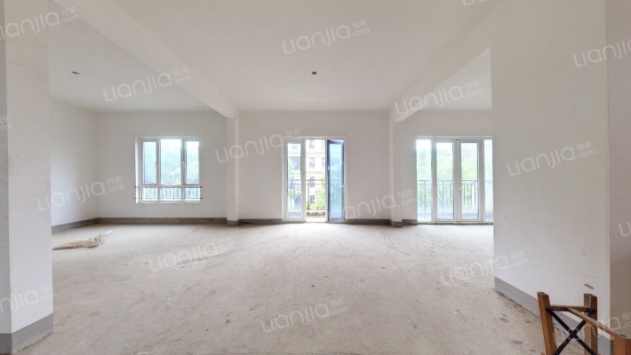 绿地美湖二手房实景图