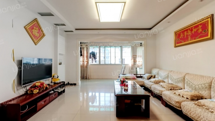 金湖小区二手房实景图