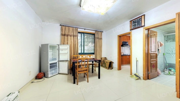 南星公寓二手房实景图