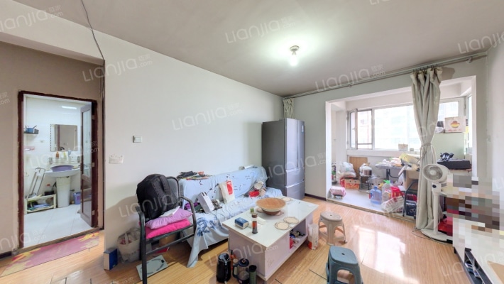 中央公园二手房实景图