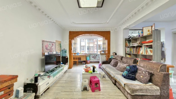 金马寺医药公司宿舍二手房实景图