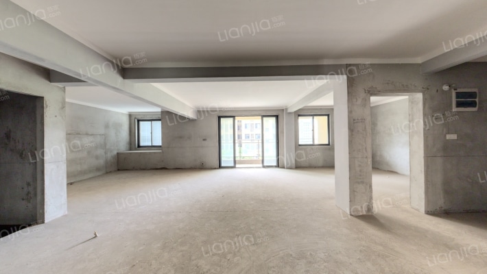 翡翠林花园二手房实景图