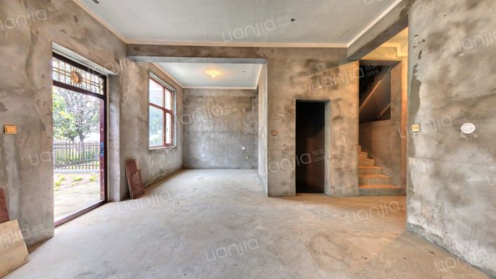 春秋院子二手房实景图