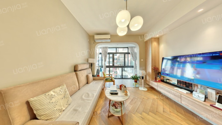 万事达名苑一期二手房实景图