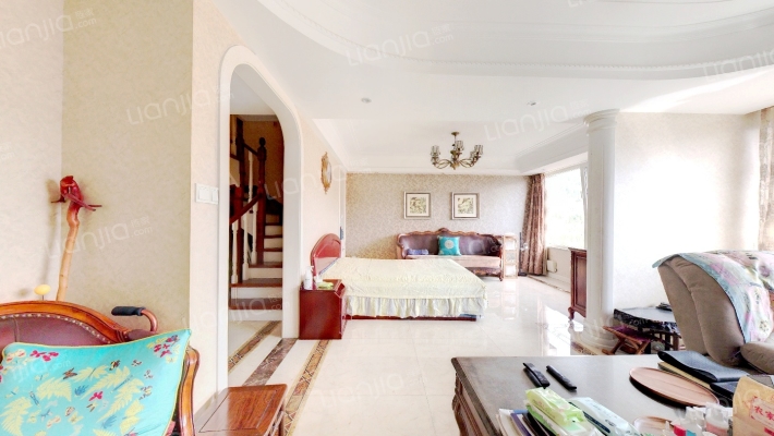 逸城山色二手房实景图