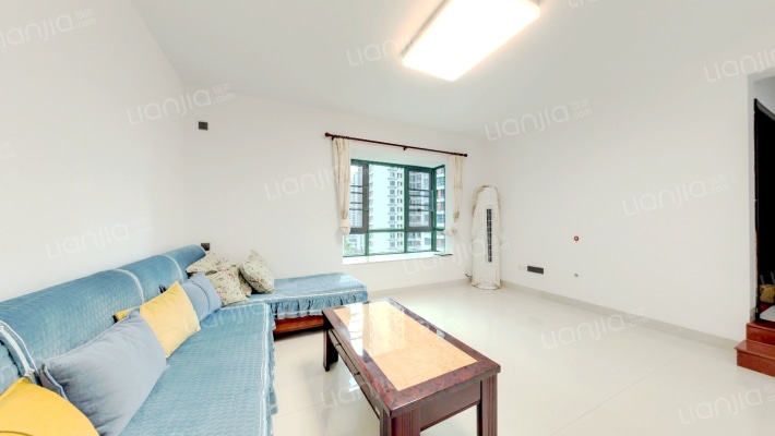 东盛名苑二手房实景图