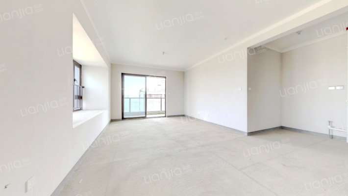 璀璨湖畔清园二手房实景图