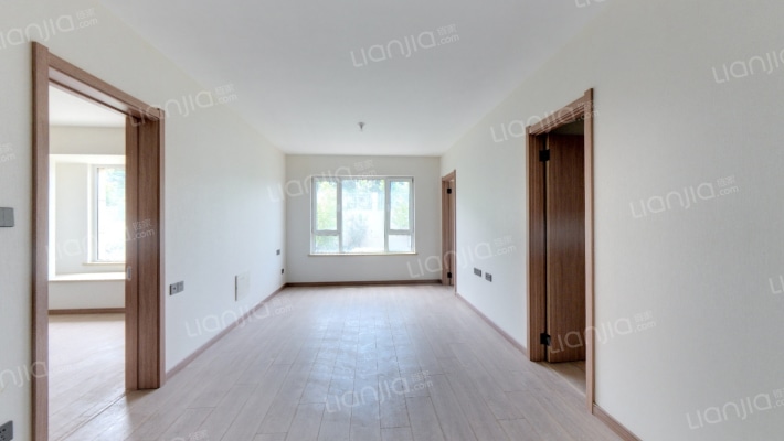 万科理想之光二手房实景图