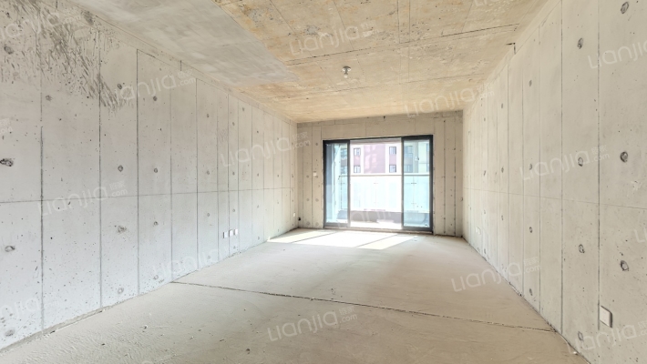 老三届·悦湖二手房实景图