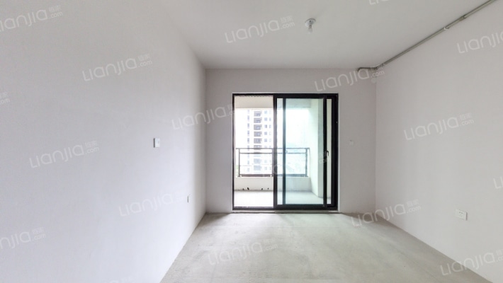 忆江嘉园一组团二手房实景图