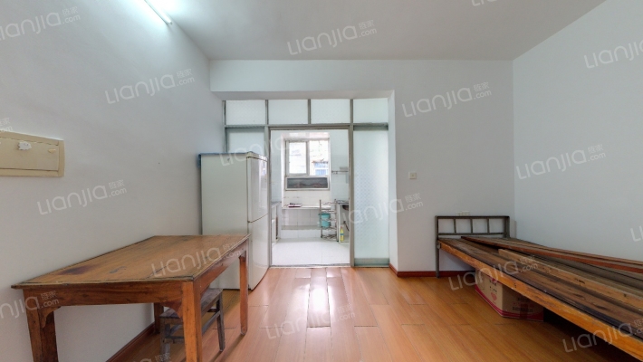 前进路小区二手房实景图