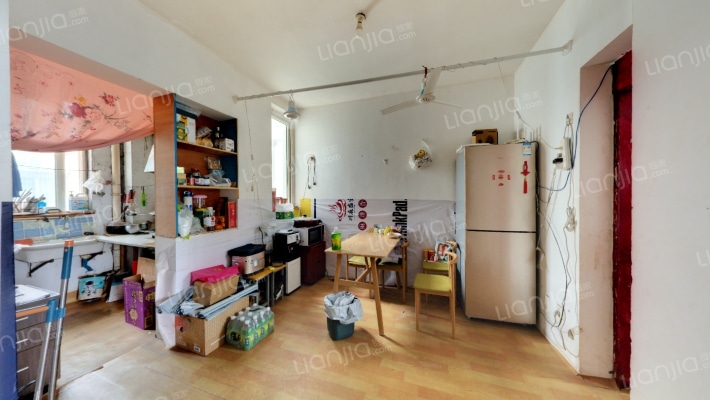 新天地家园南区二手房实景图