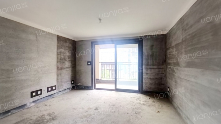 建业城二期二手房实景图