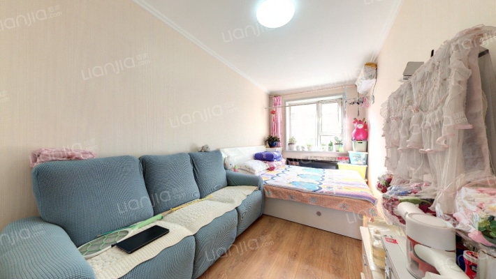 依山小筑二手房实景图