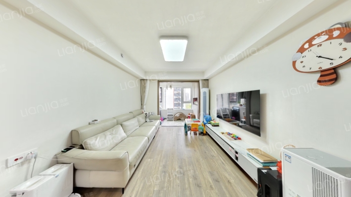 万科北宸之光A2鹿园二手房实景图