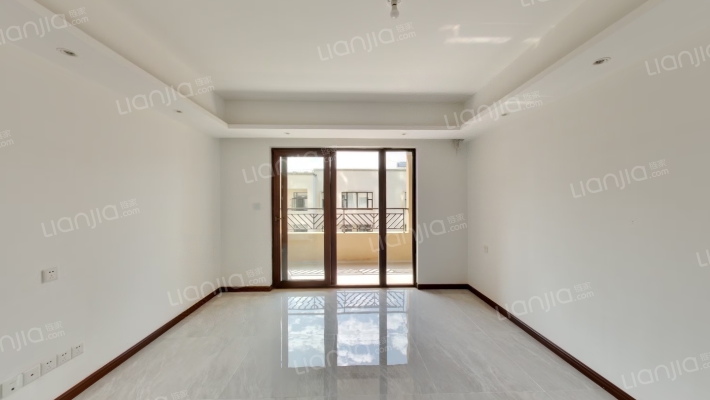 保利天悦三期二手房实景图