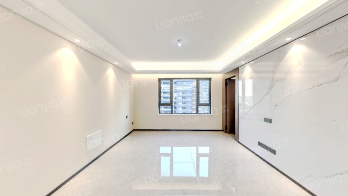 招商龙湖东望府二手房实景图