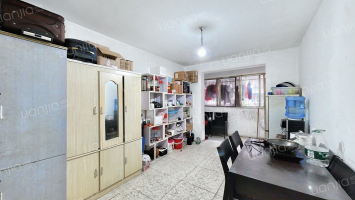 贝森兴苑二手房实景图