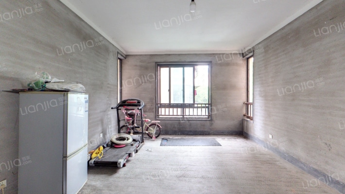 清华苑小区二手房实景图