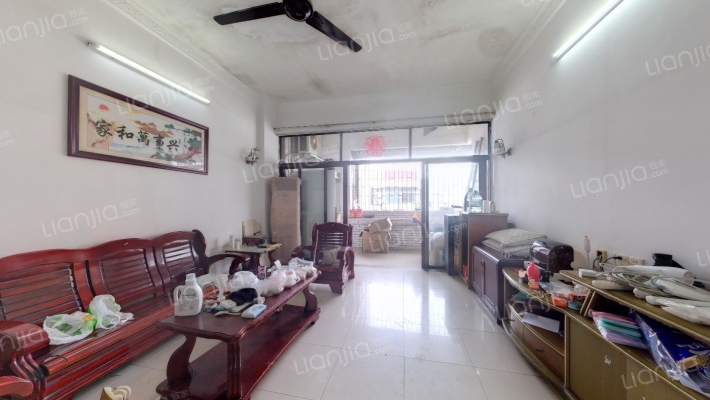 保安小区二手房实景图