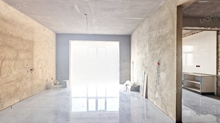 龙腾国际小区二手房实景图