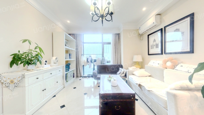 菁英公寓二手房实景图