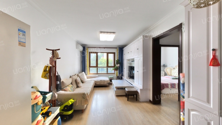 雅馨园二手房实景图