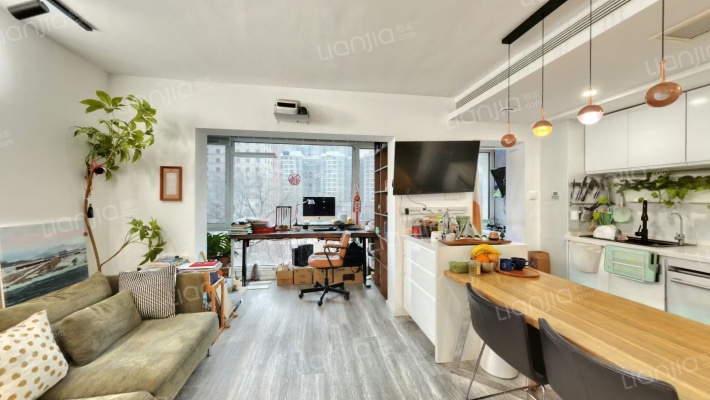 太阳国际公馆二手房实景图