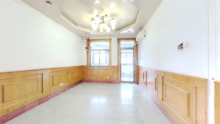 海龙路24号二手房实景图