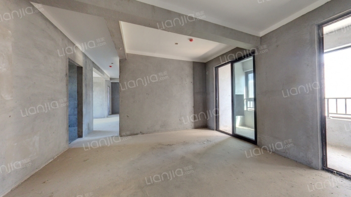 华侨城天鹅堡天麓2期二手房实景图