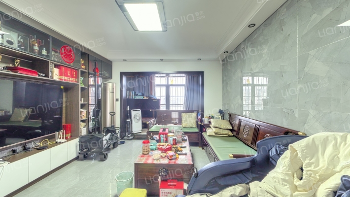 滨江公馆二手房实景图