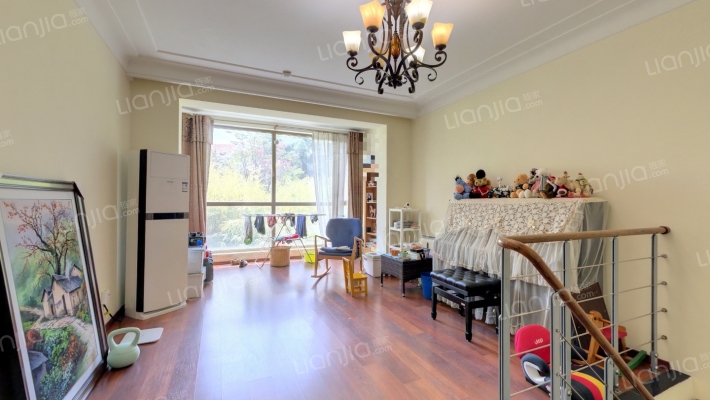 山水名园三期二手房实景图