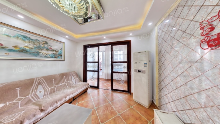 兰馨壹号院二手房实景图