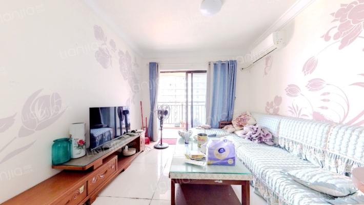 依云公馆二手房实景图