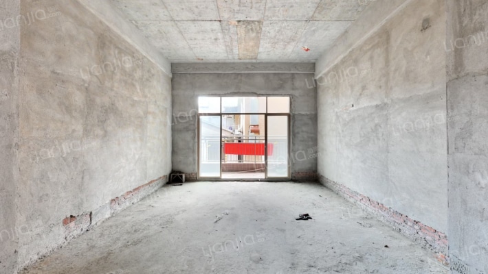 长命水村二手房实景图