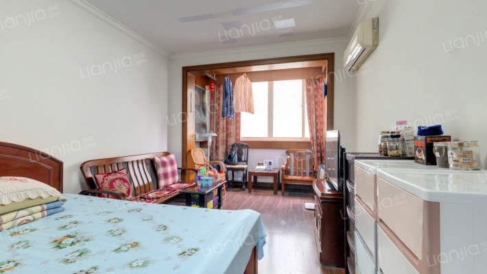 虹东小区二手房实景图