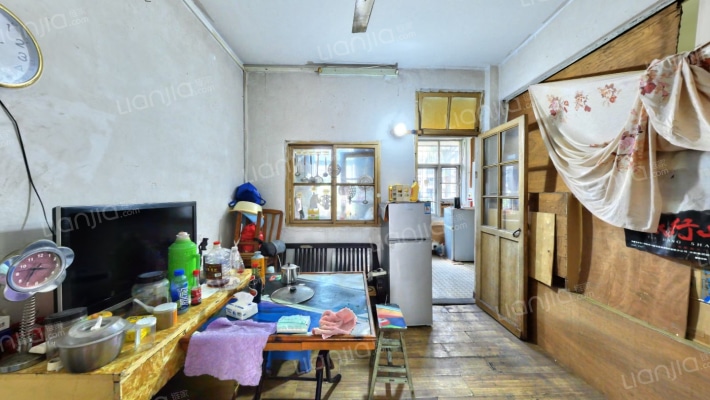 水利厅三港路2号单位宿舍二手房实景图