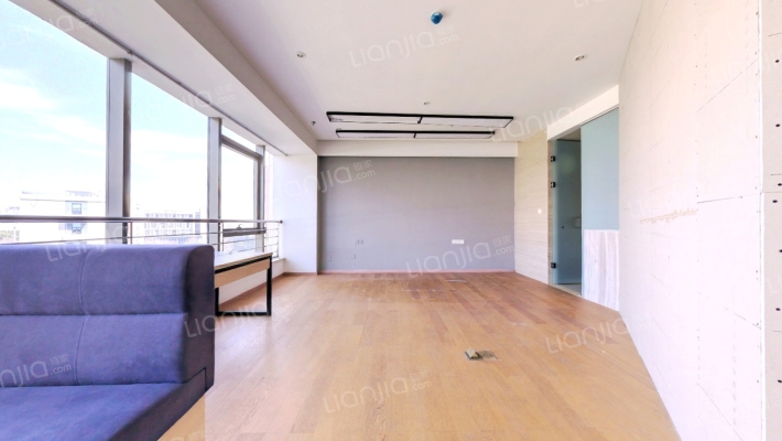 蓝天广场二手房实景图